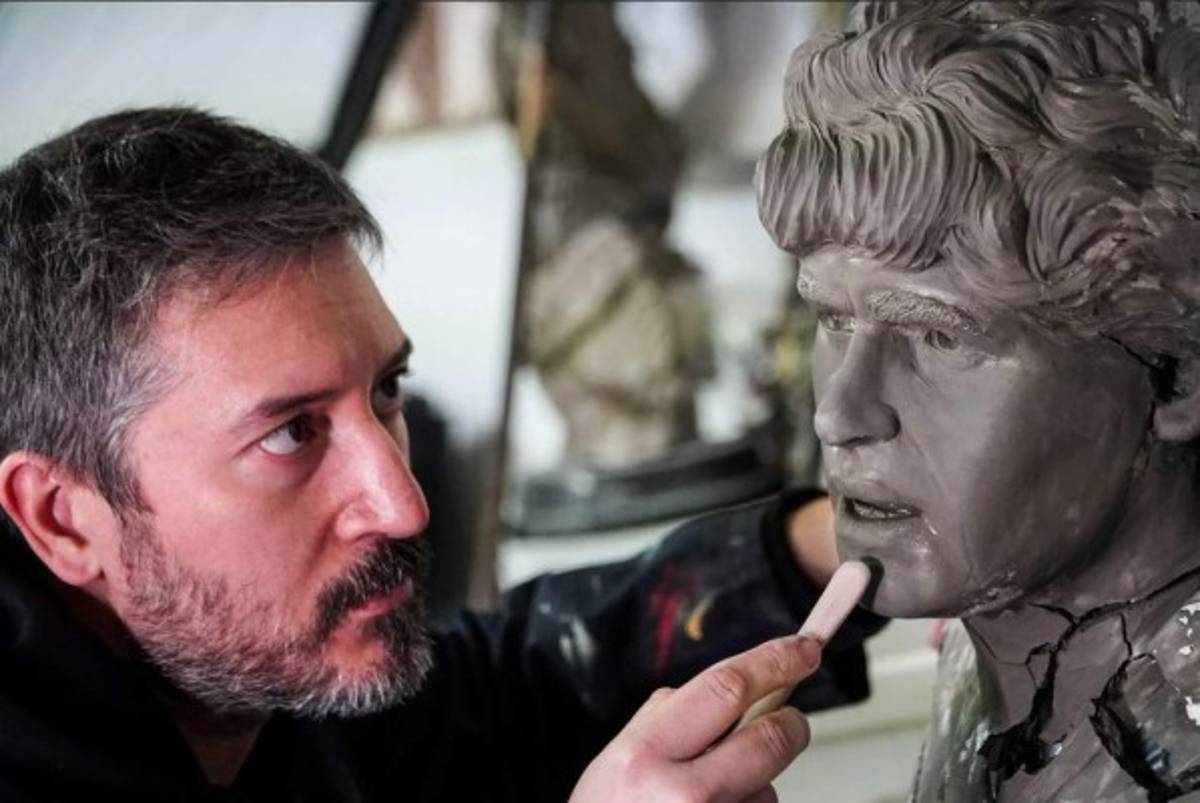 ¡De bronce para que sea eterna! Así es la hermosa estatua de Diego Maradona en Napolés