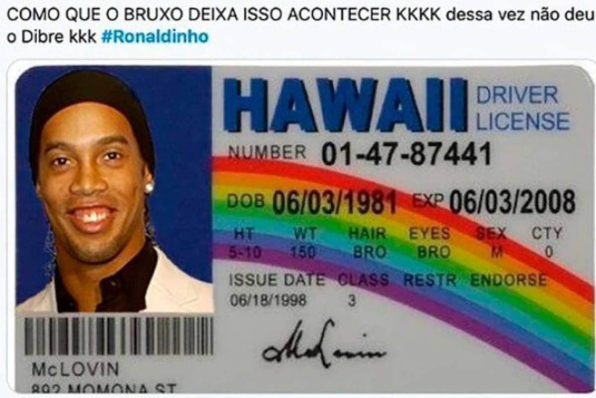 Ronaldinho, víctima favorita de los memes tras su detención en Paraguay por usa papeles falsos  