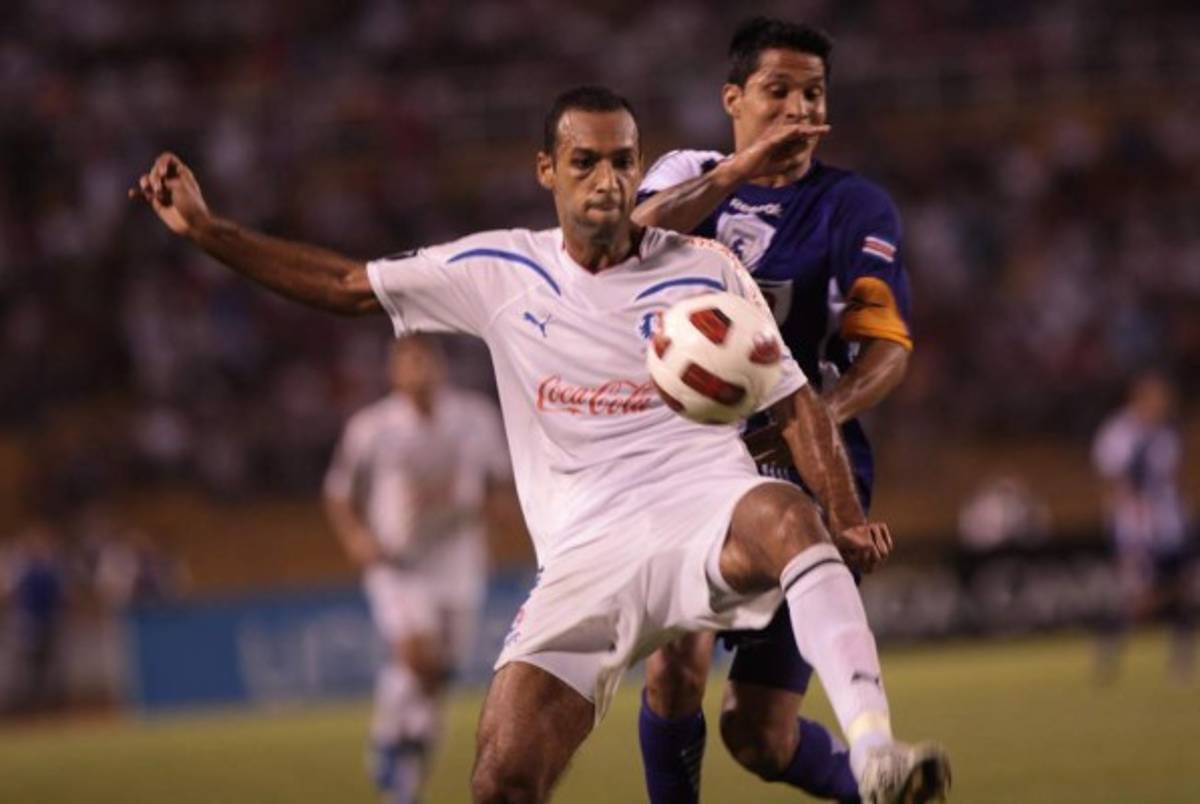 Clásico centroamericano: Saprissa le gana la serie a Olimpia en juegos de Concacaf