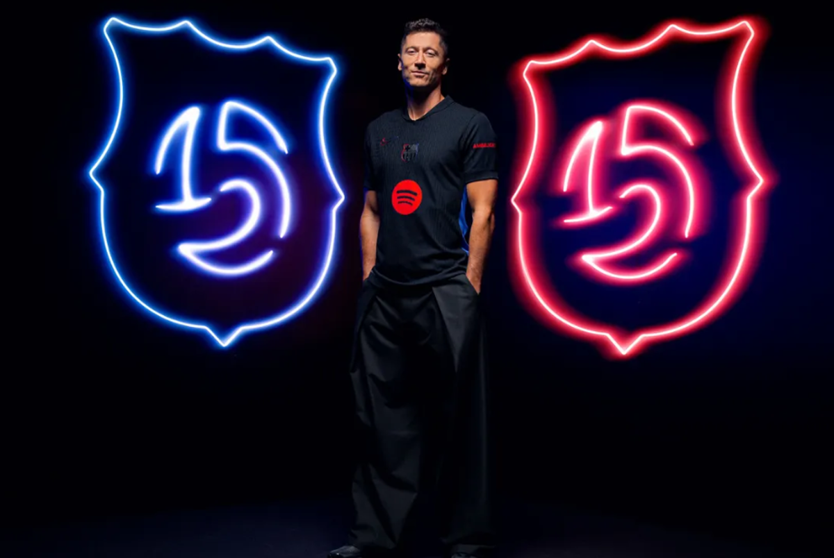 Barcelona presentó su segundo uniforme de la temporada y es una belleza: vuelve el color negro