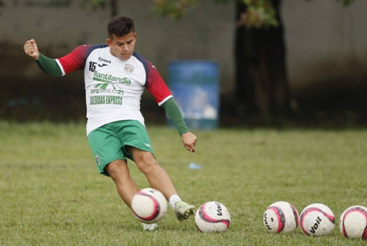 ¿Y Costly? El 11 de Marathón que mandaría Héctor Vargas para enfrentar al Olimpia