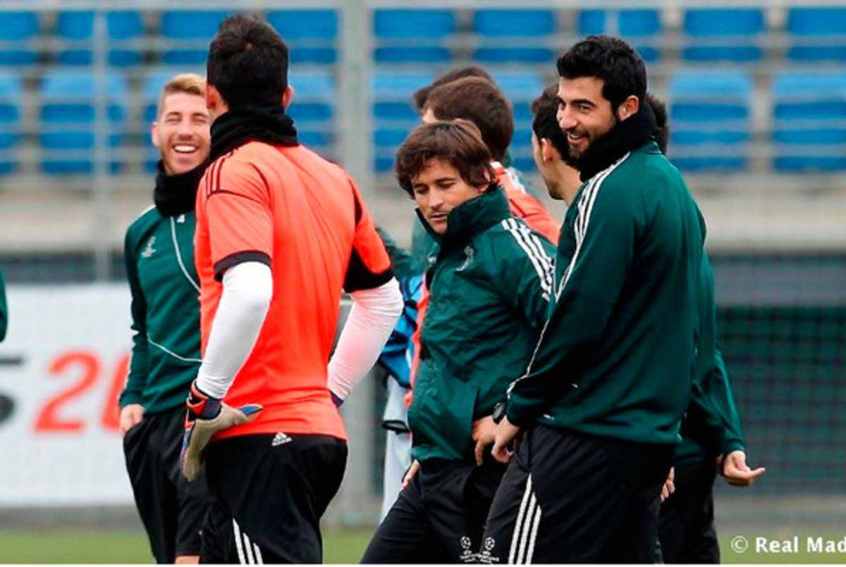 El Madrid viajó con toda la plantilla blanca a Manchester.