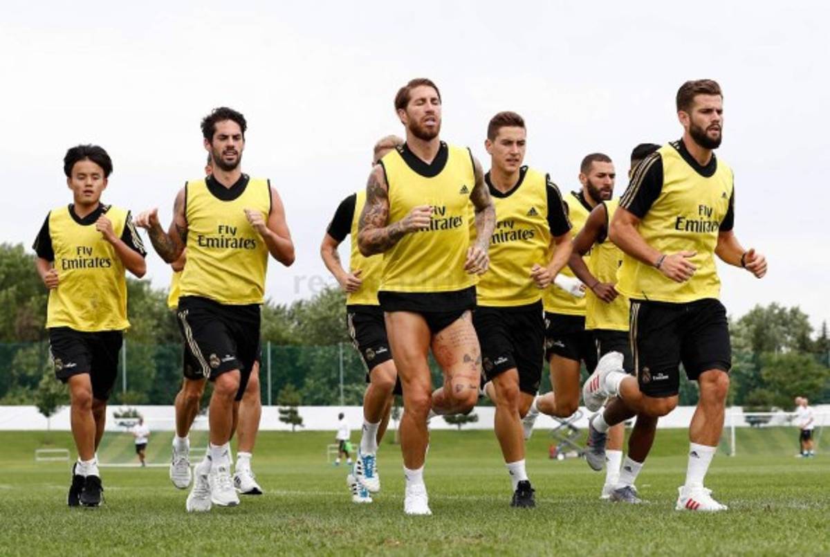 Así fue el regreso de Zidane a la pretemporada del Real Madrid tras la muerte de su hermano