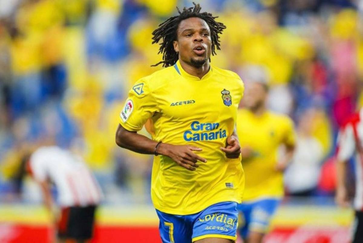 RUMORES/FICHAJES: Alexis entre tres gigantes; Madrid tendría el sustituto listo a CR7