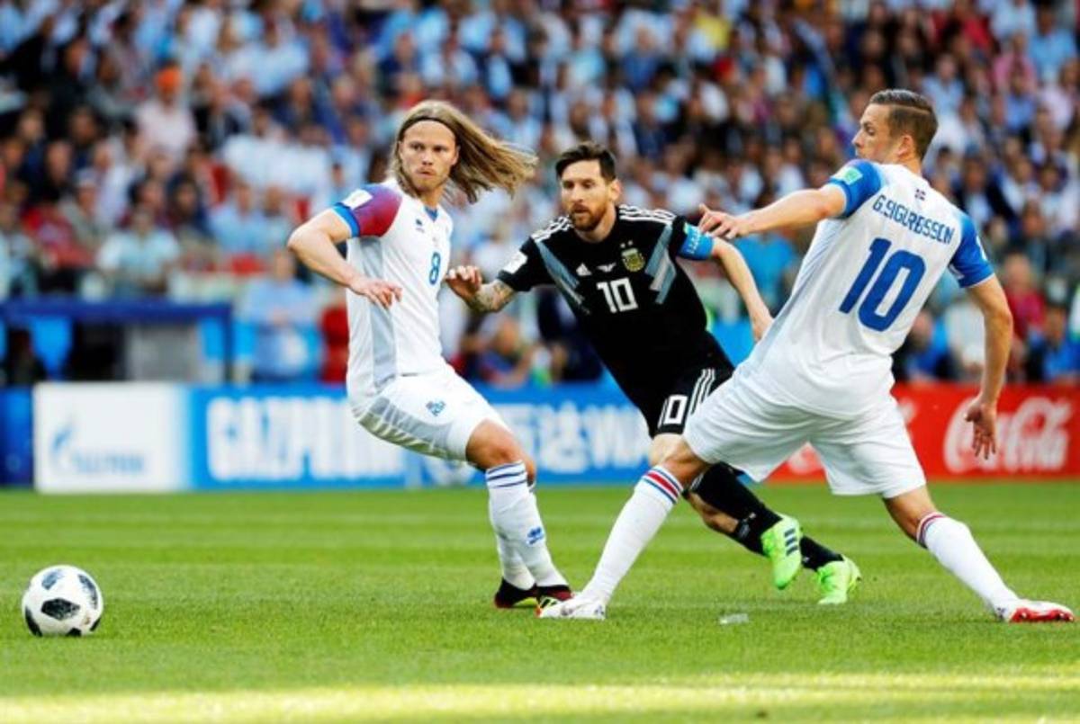 ¡Amargura y frustración! Los gestos de Messi en el Argentina-Islandia