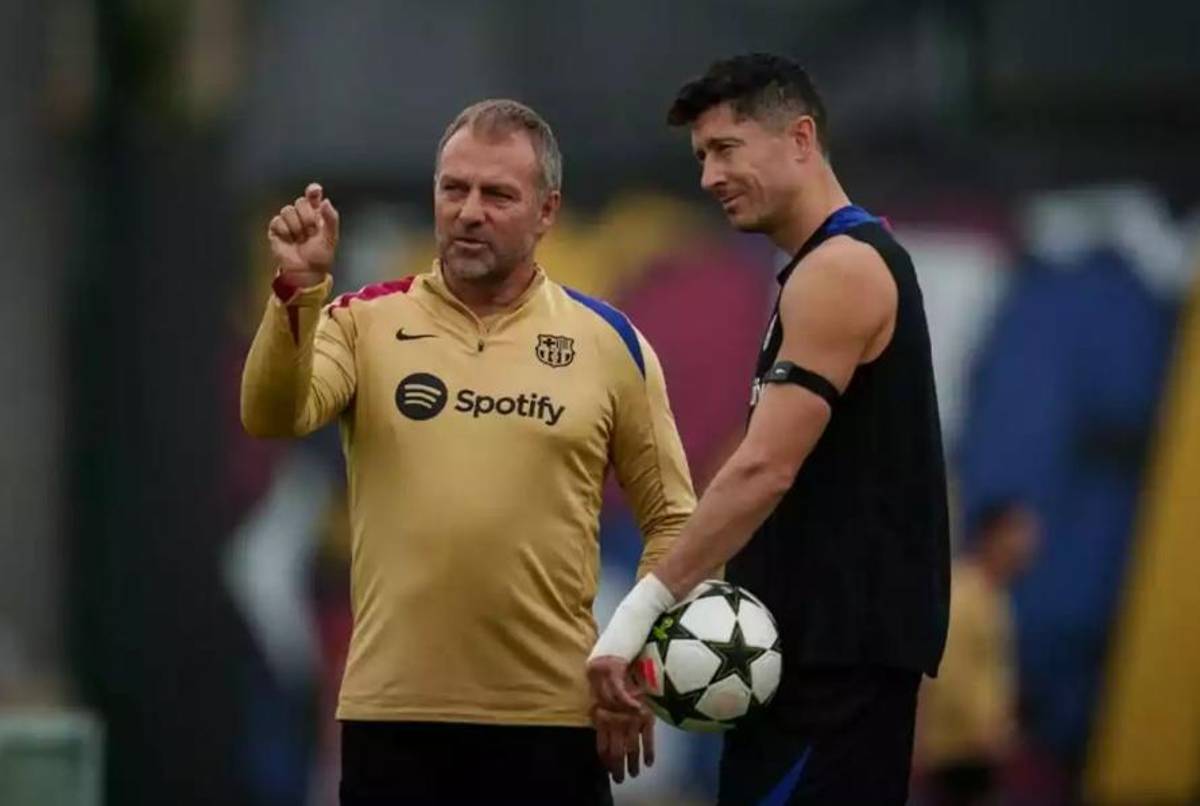 Un crack del Barcelona reveló las estrictas condiciones de Hansi Flick: “Con Xavi eran multas, pero con él...”
