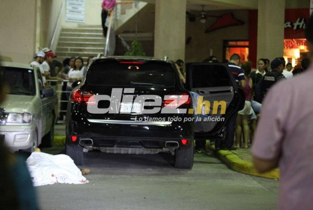 Desgarradoras imágenes en la escena del crimen donde asesinaron a Arnold Peralta