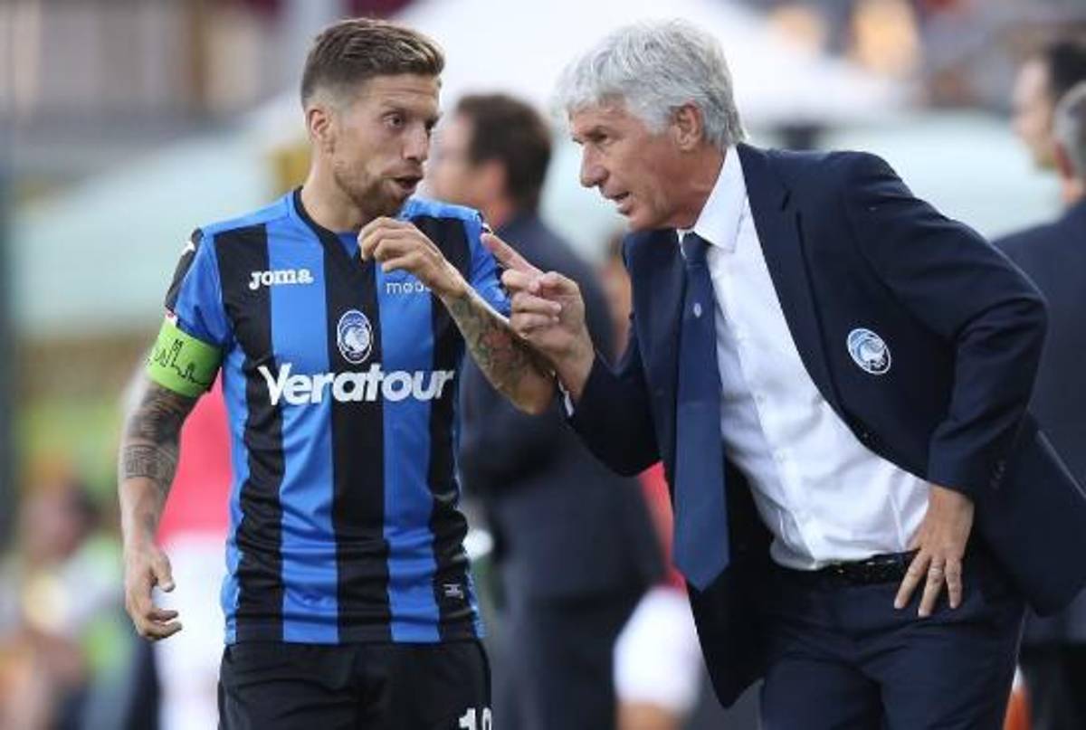 Fue desterrado de Argentina tras el Mundial y castigado con dos años: ahora entrena con un club de tercera división