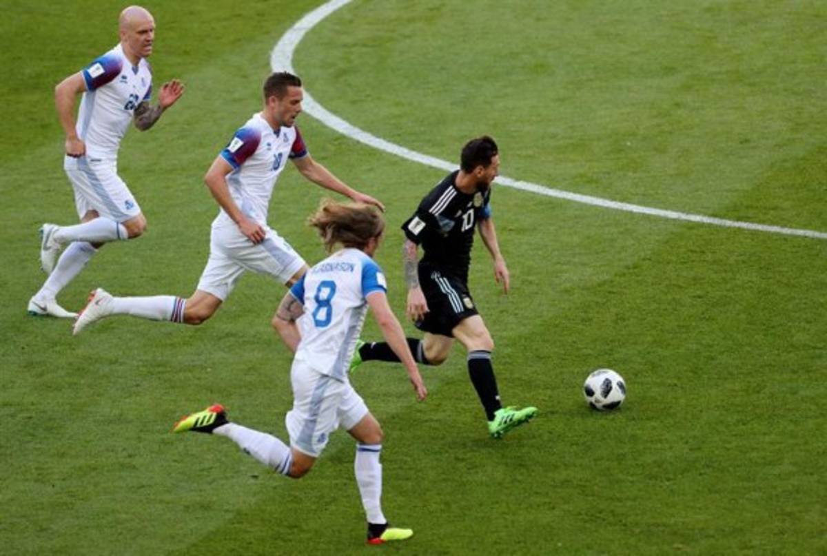 ¡Amargura y frustración! Los gestos de Messi en el Argentina-Islandia