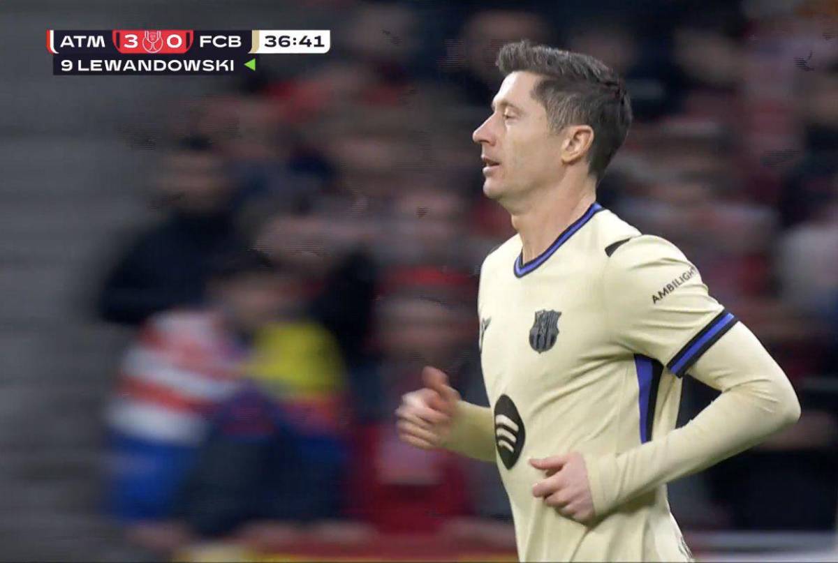 La traición de Hansi Flick, le celebró en la cara al Barcelona y la polémica arbitral en la paliza del Atlético en Copa del Rey