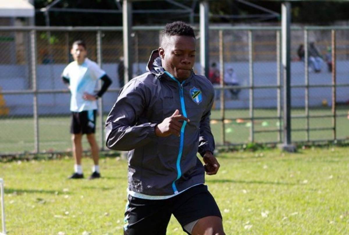 ¡Dos tienen 42 años! Así se conforma la legión hondureña en Centroamérica para el 2021