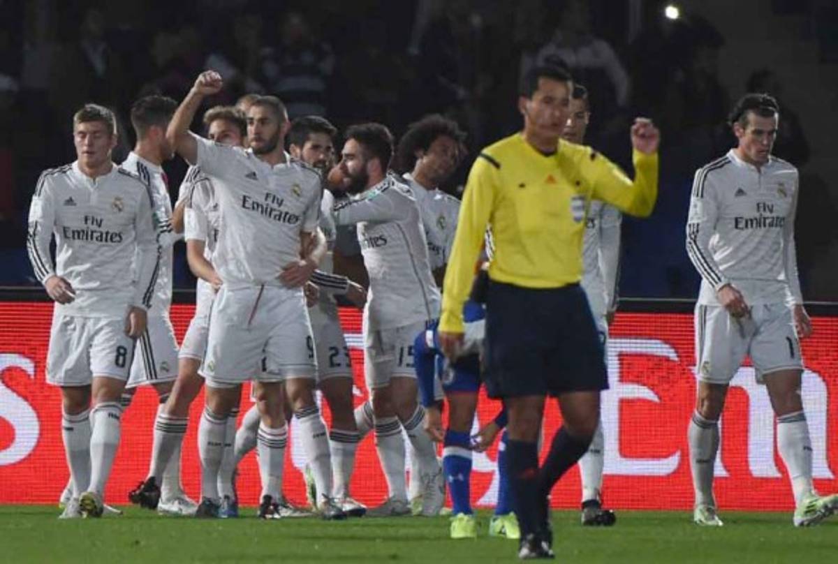 Real Madrid aplastó a Cruz Azul 4-0