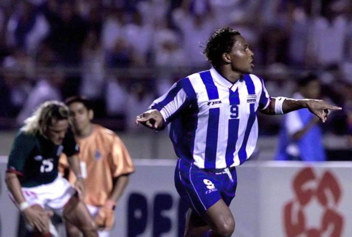 Las camisetas que ha vestido la selección de Honduras en su historia