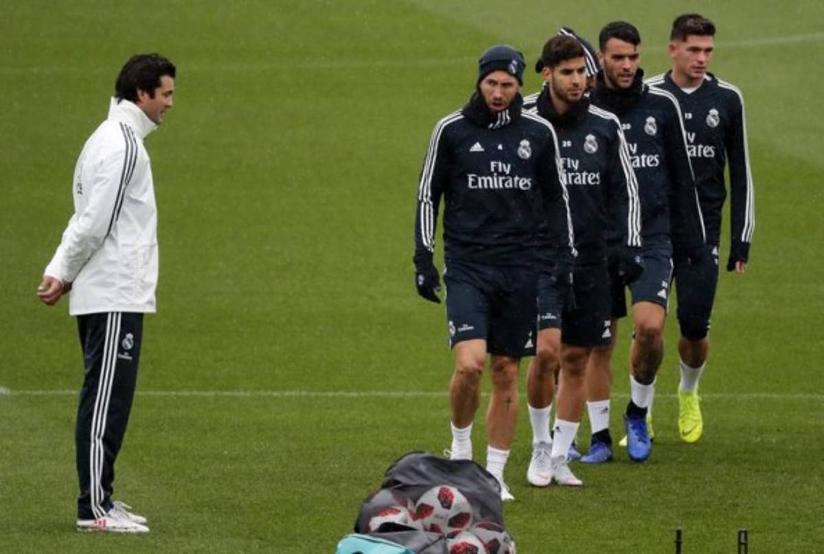 Con frío y tensión: Así fue el primer entrenamiento de Santiago Solari en el Real Madrid