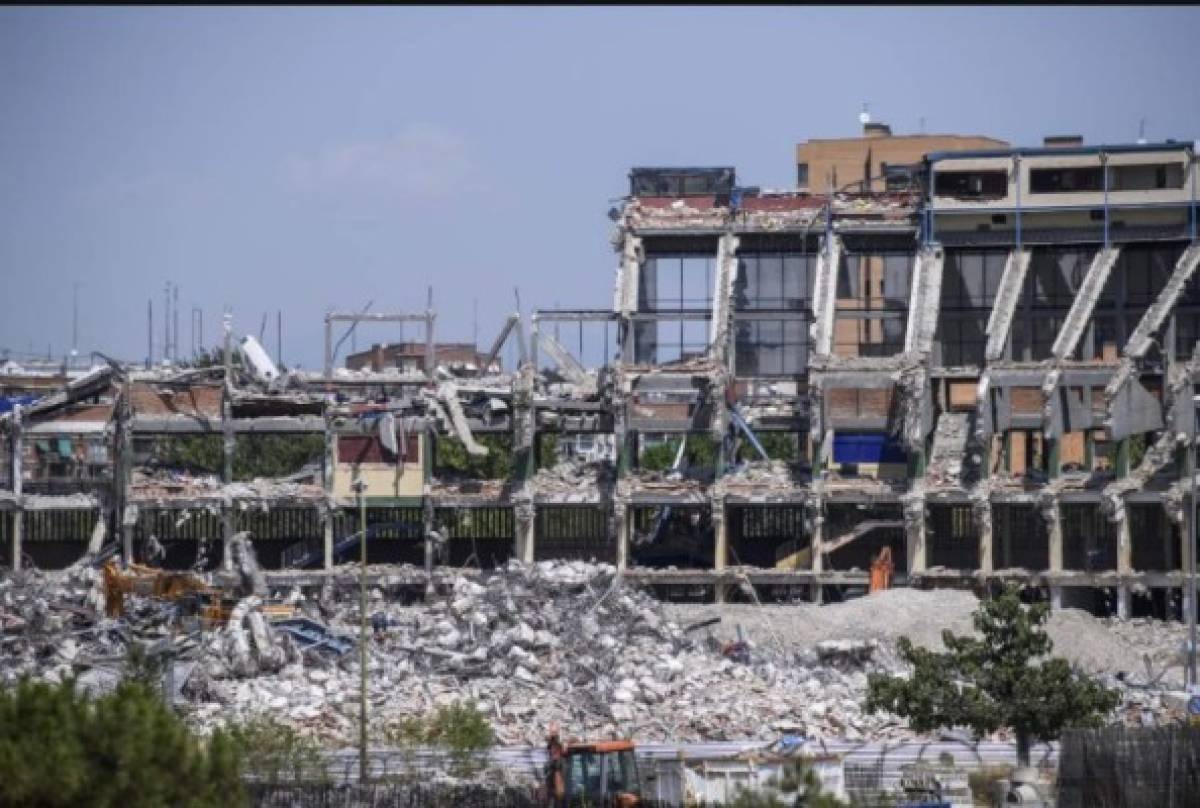 Así desaparece: Las nuevas imágenes de la demolición del estadio Vicente Calderón