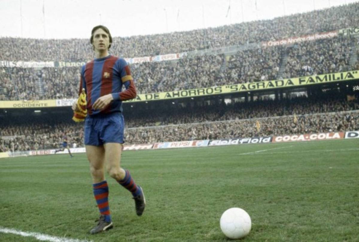 Tridente de locos: El 11 histórico del Barcelona, elegido por la afición