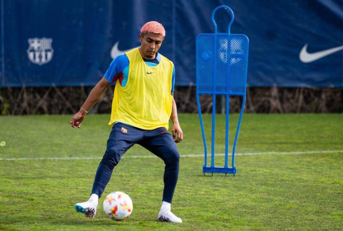 Los ocho jugadores que saldrían del Barcelona: dos no se quieren ir y Arabia Saudita con jugosa oferta por futbolistas