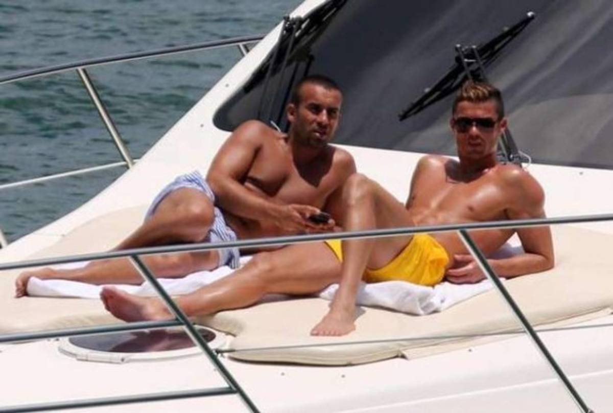Las excéntricas vacaciones de Cristiano Ronaldo y sus amigos