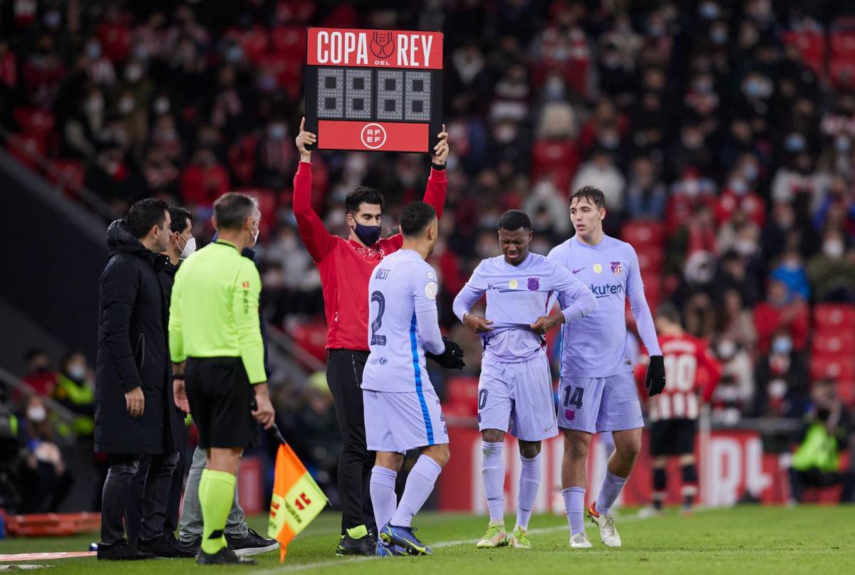 Dolorosas imágenes: Ansu Fati se rompe y sale entre lágrimas en la debacle del Barcelona frente al Athletic en Copa del Rey