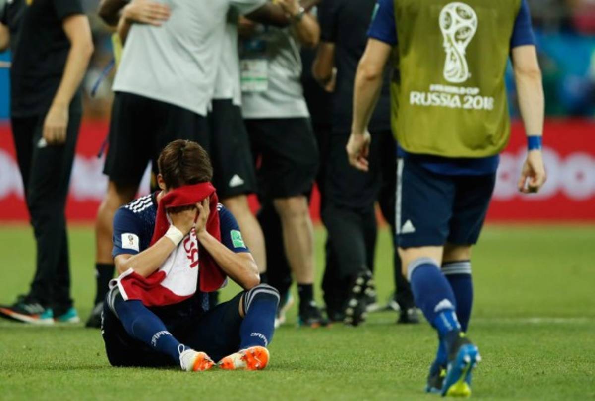 NO SE VIO EN TV: Besote en las gradas y el llanto de Japón tras quedar fuera de Rusia 2018