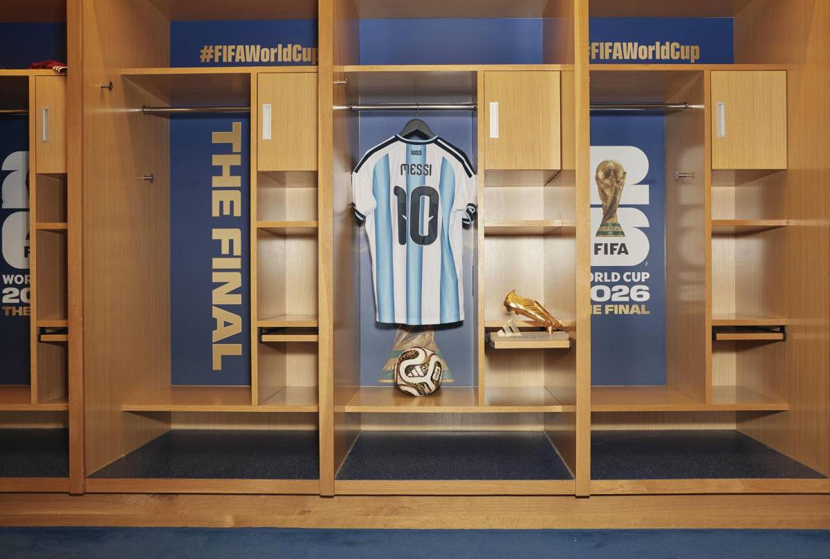 Camerinos al descubierto antes de la final, marea roja de España y Honduras sorprende