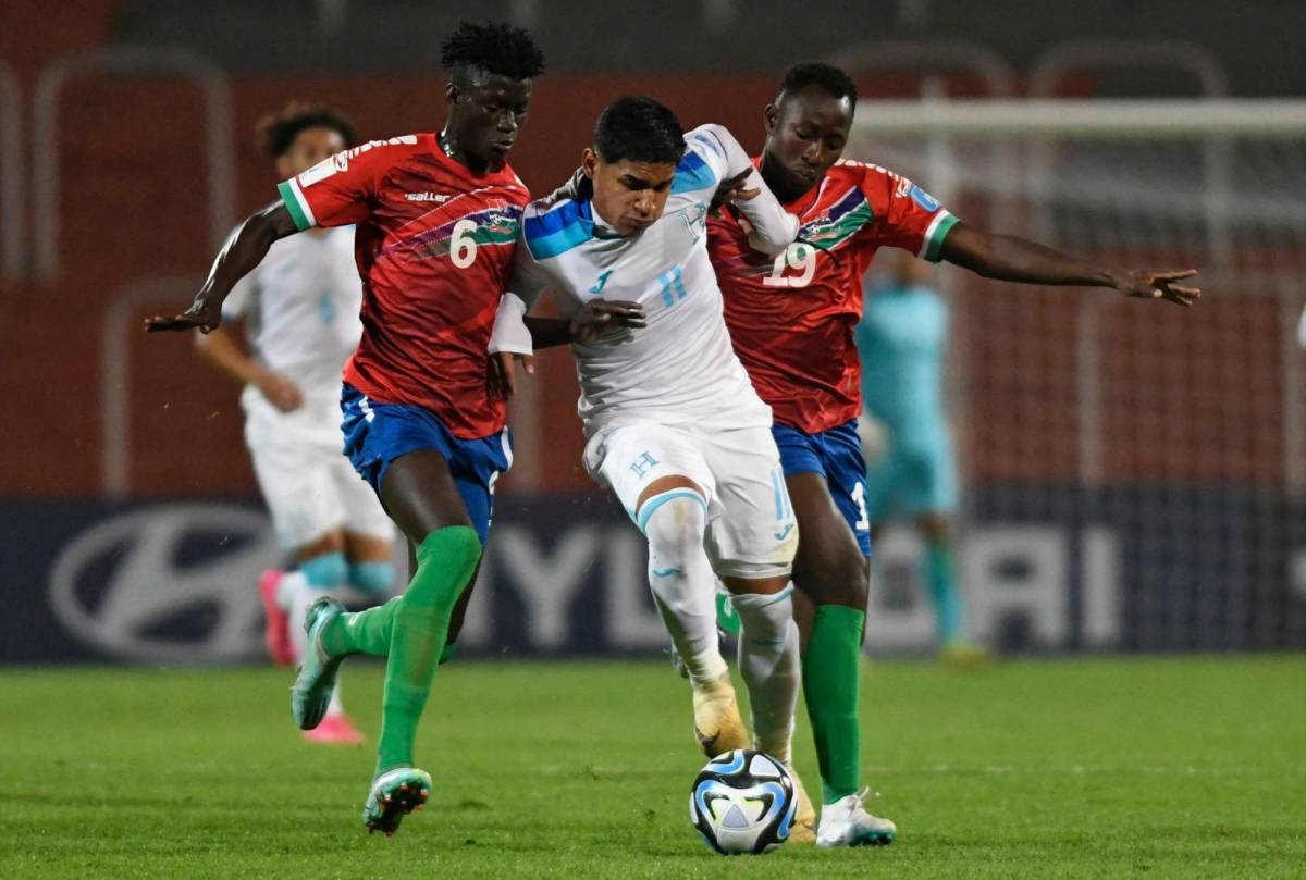 Marco Aceituno fue de los jugadores más influyentes de Honduras ante Gambia. Anotó el gol del empate.