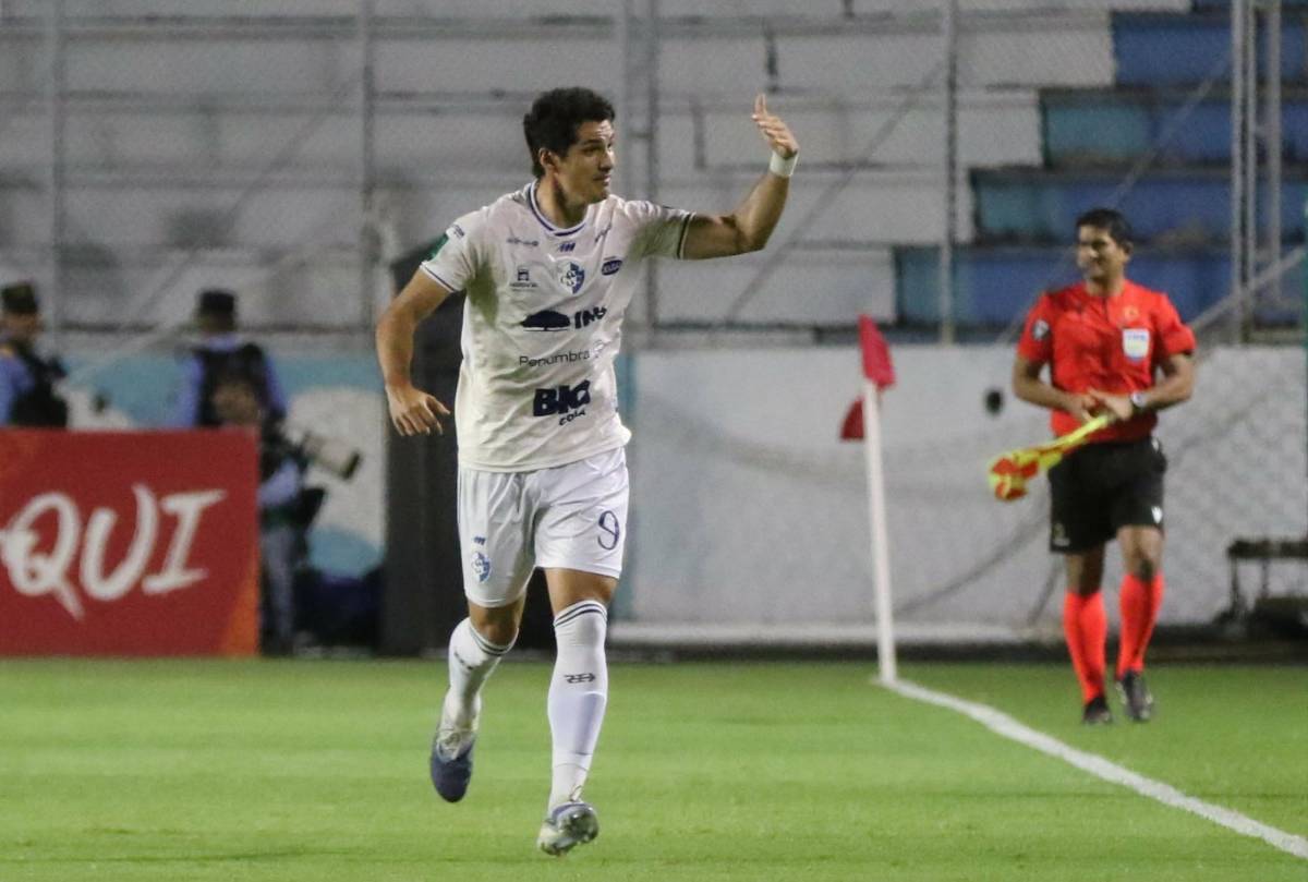 De este club era el jeque,  problema de Cartaginés y la mala noticia de Moya