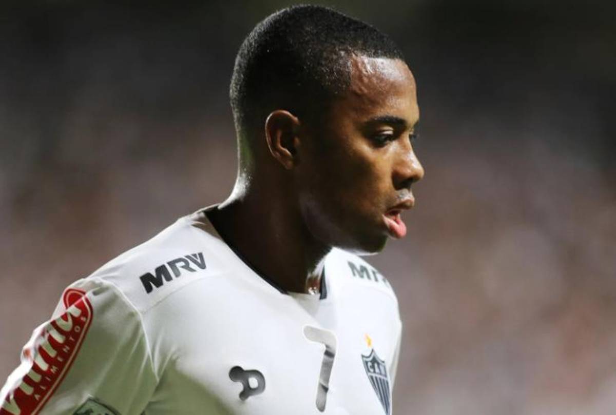 Así es la vida de Robinho en una cárcel de Brasil: asesinos célebres y un ‘Tinder’ especial
