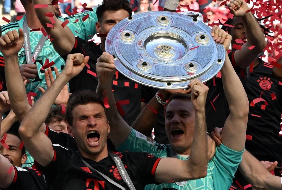 Dortmund hace ridículo histórico y Bayern Múnich es campeón de la Bundesliga por undécima vez consecutiva