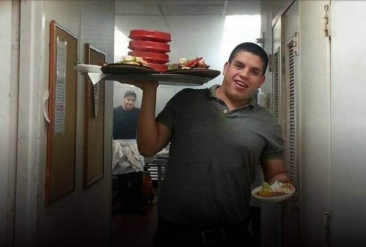 Fredy 'El Tanque' Sosa, tras dejar el fútbol ahora se gana la vida como Uber y mesero en EUA