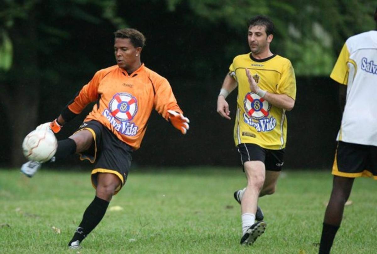 El mejor álbum de imágenes sobre Carlos Pavón