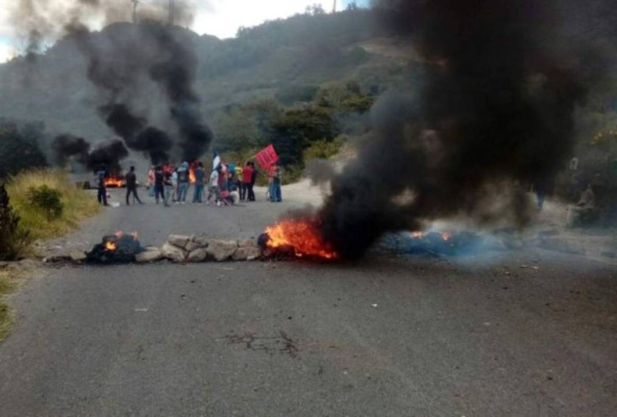 Protestas, saqueos y destrucción: Jueves caótico en Honduras