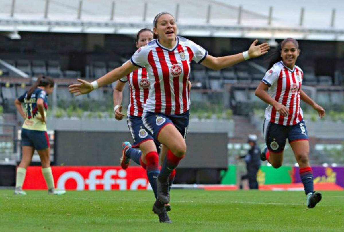 ¡COSITA! Así es Norma Palafox, la jugadora de Chivas que levantó el título femenino en México