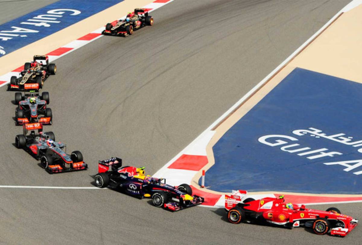 Vettel fue imparable y ganó fácil en Bahrein.