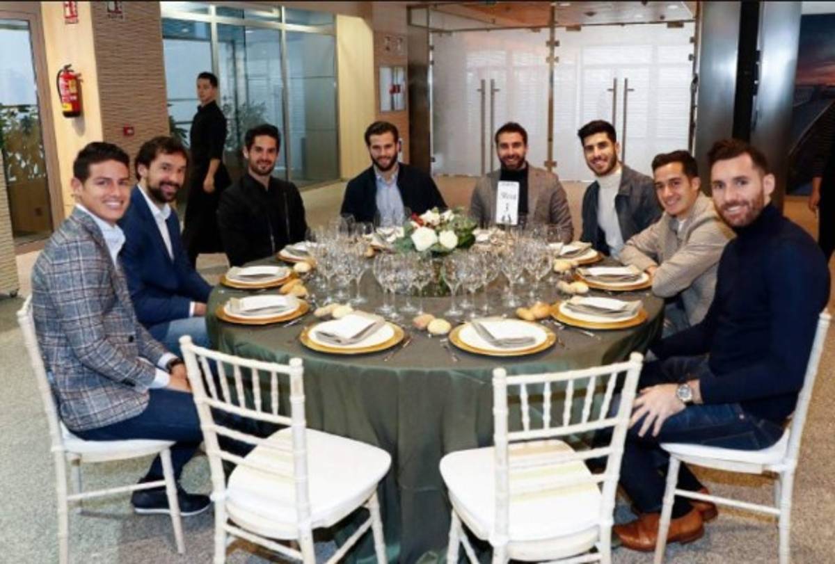 Así fue la cena de Navidad del Real Madrid: El look de Ramos y Florentino Pérez, el más cariñoso