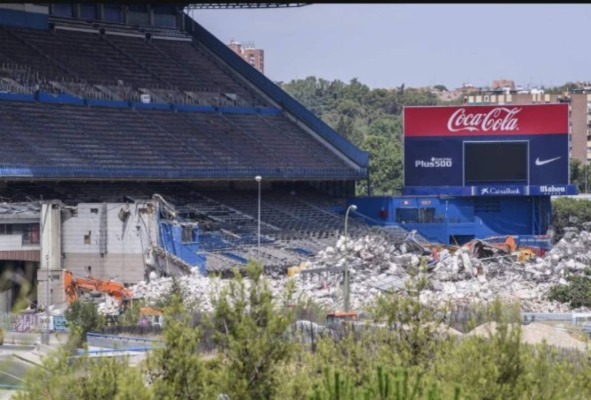 Así desaparece: Las nuevas imágenes de la demolición del estadio Vicente Calderón