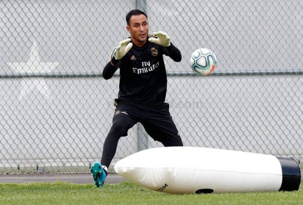 Así fue el regreso de Zidane a la pretemporada del Real Madrid tras la muerte de su hermano