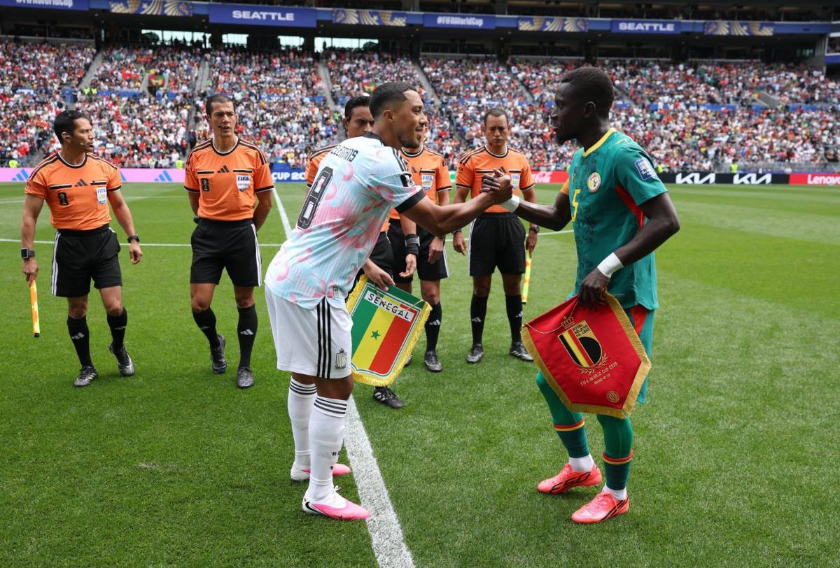 Las polémicas que señalan a Saíd Martínez en la histórica remontada de Bélgica ante Senegal