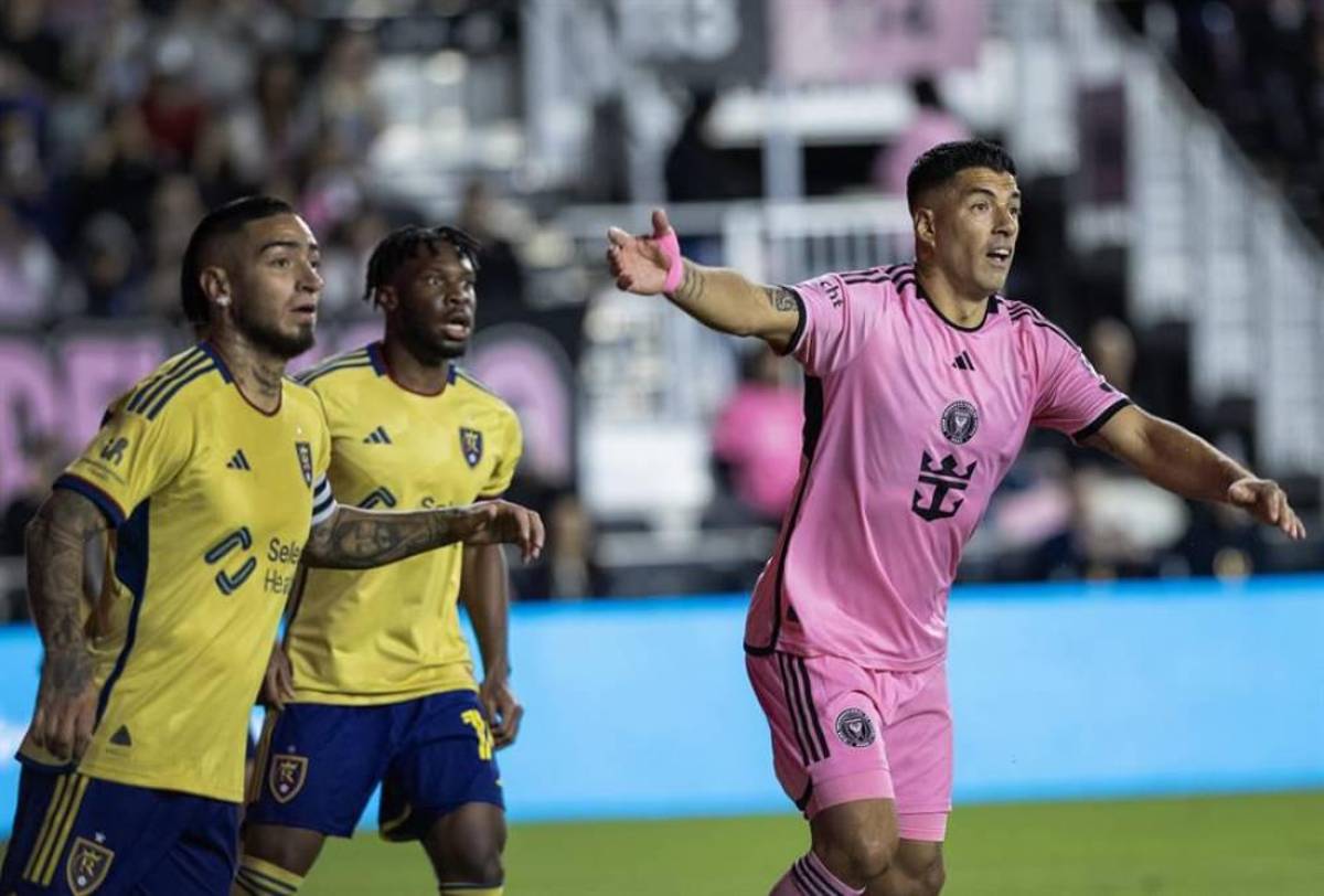 La reacción de famoso al conocer a Messi en la MLS y el cómodo look de Antonela ¿Qué pasó con David Ruiz?