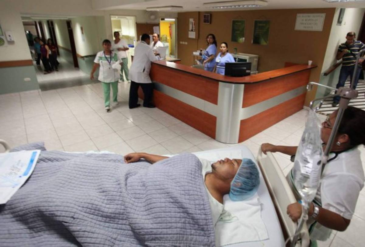 FOTOS: Emil Martínez, el hombre al que la rodilla le rompió su sueño