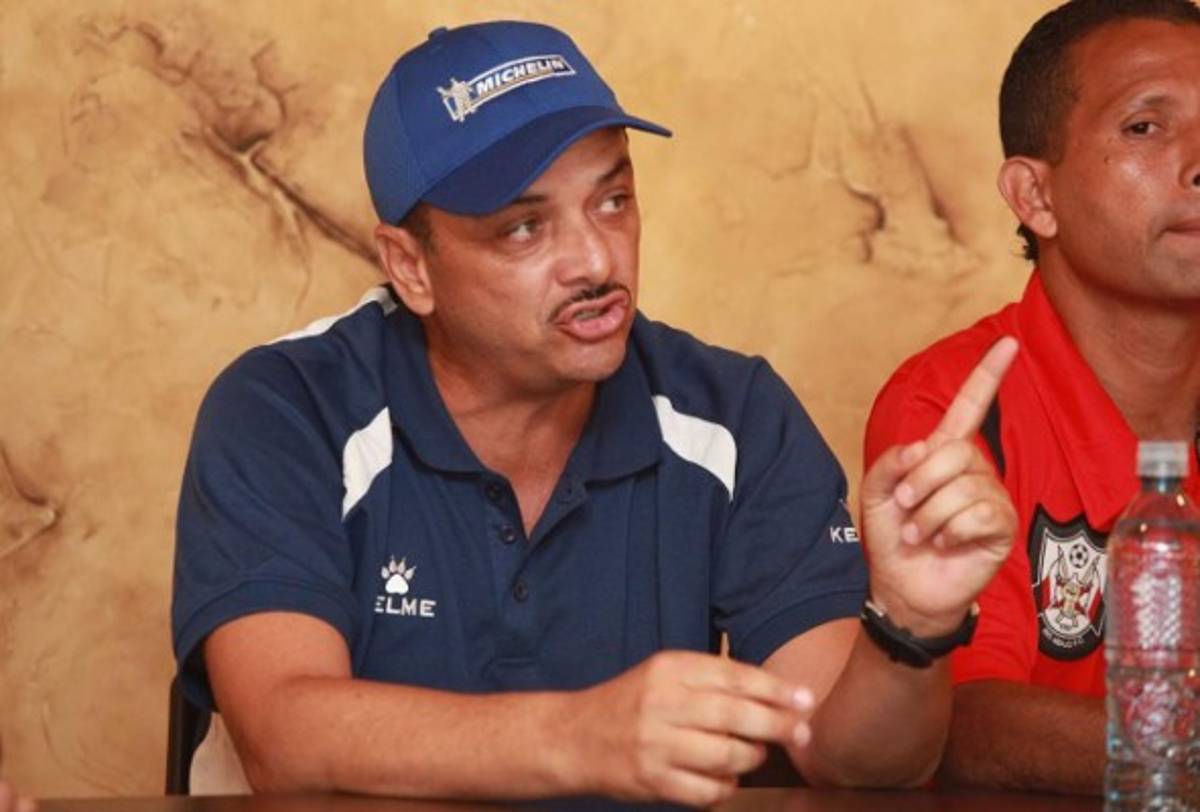 RUMORES/FICHAJES: Otro tico a España; hondureño a México y un triniteco llega a Costa Rica