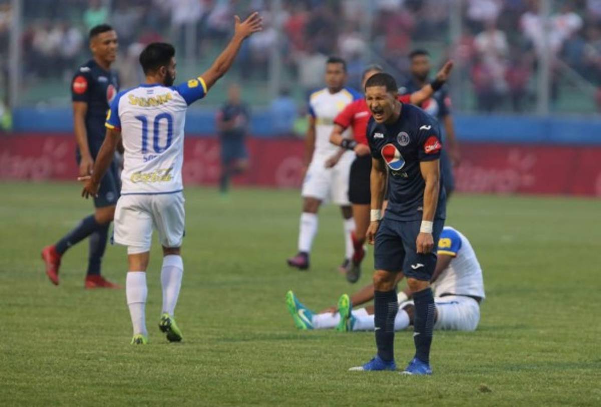 Los traspasos de hondureños que se darían en el próximo mercado de fichajes