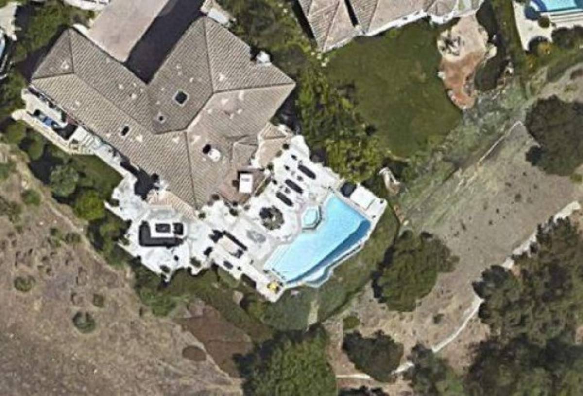 Especial: Por esta lujosa mansión y el tequila honor quieren investigar a Kate del Castillo