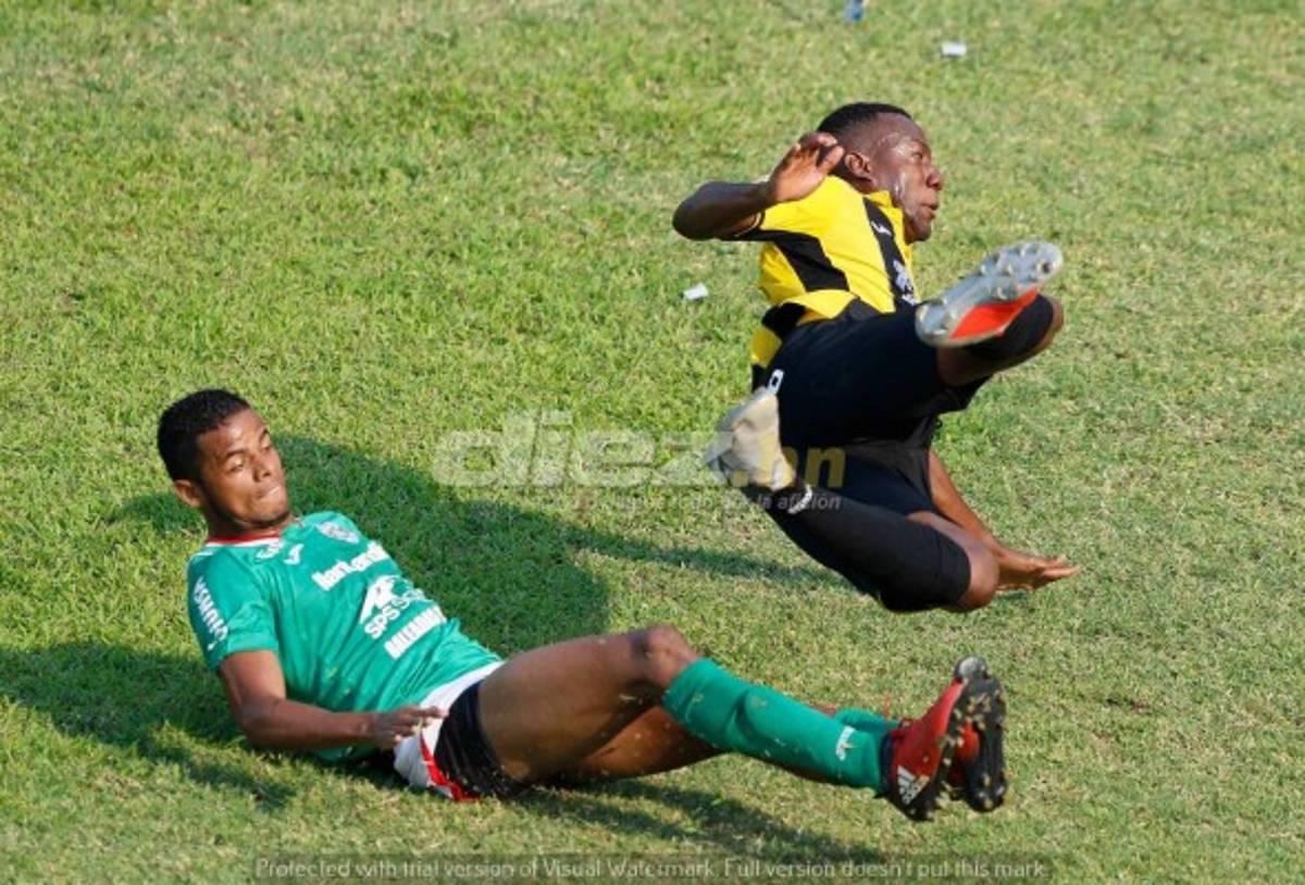 FOTOS: ¡Patadas, empujones, codazos y peleas que dejó el clásico sampedrano!