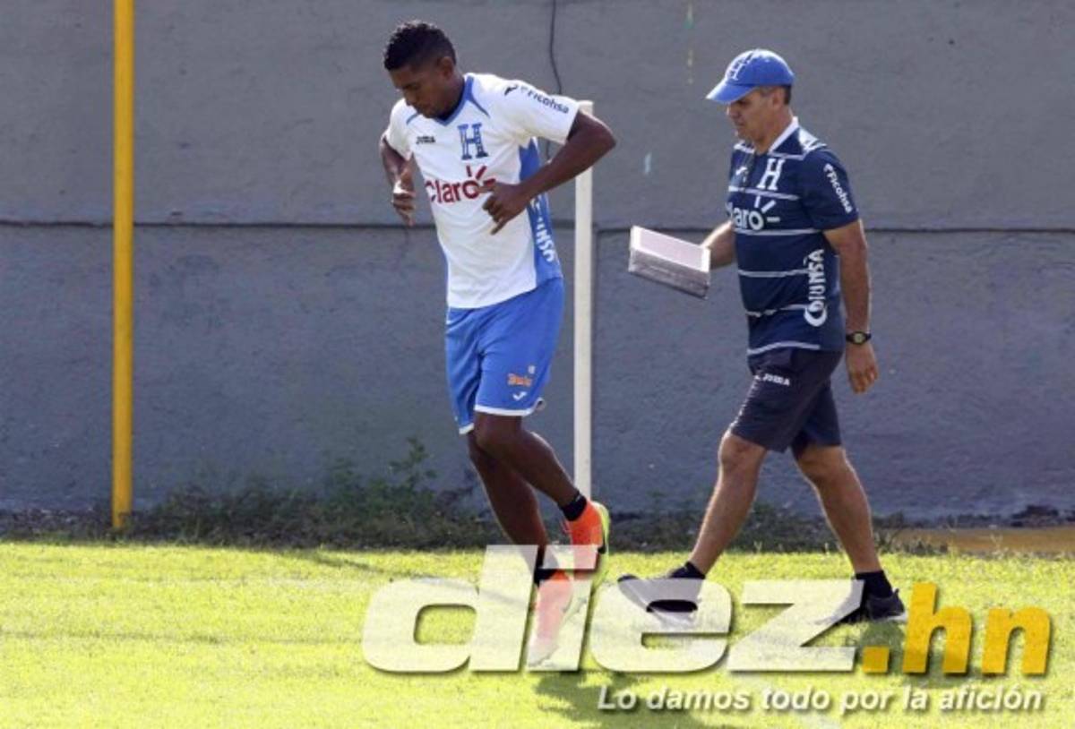 FOTOS: Carlo Costly irradia optimismo en su primer entreno con Honduras
