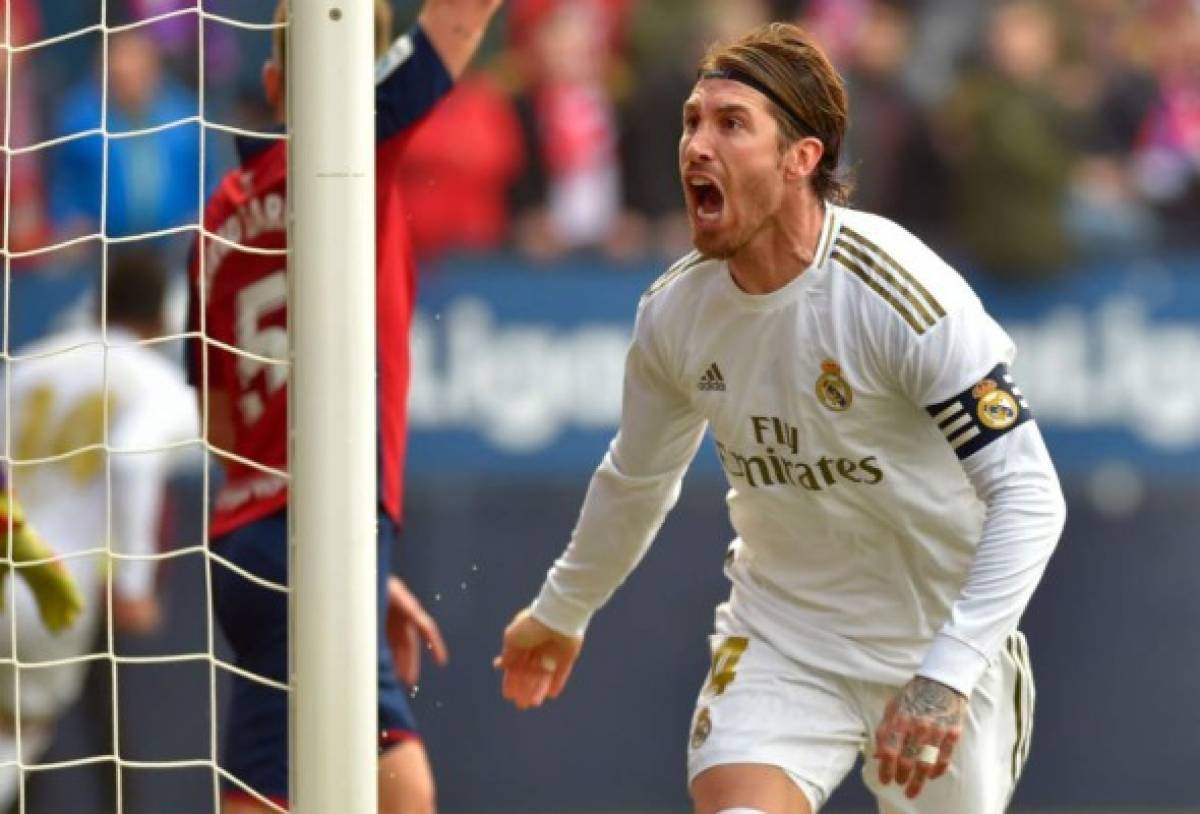 Lo que no se vio: Las billeteras que lanzaron al Real Madrid y los feos cánticos a Sergio Ramos