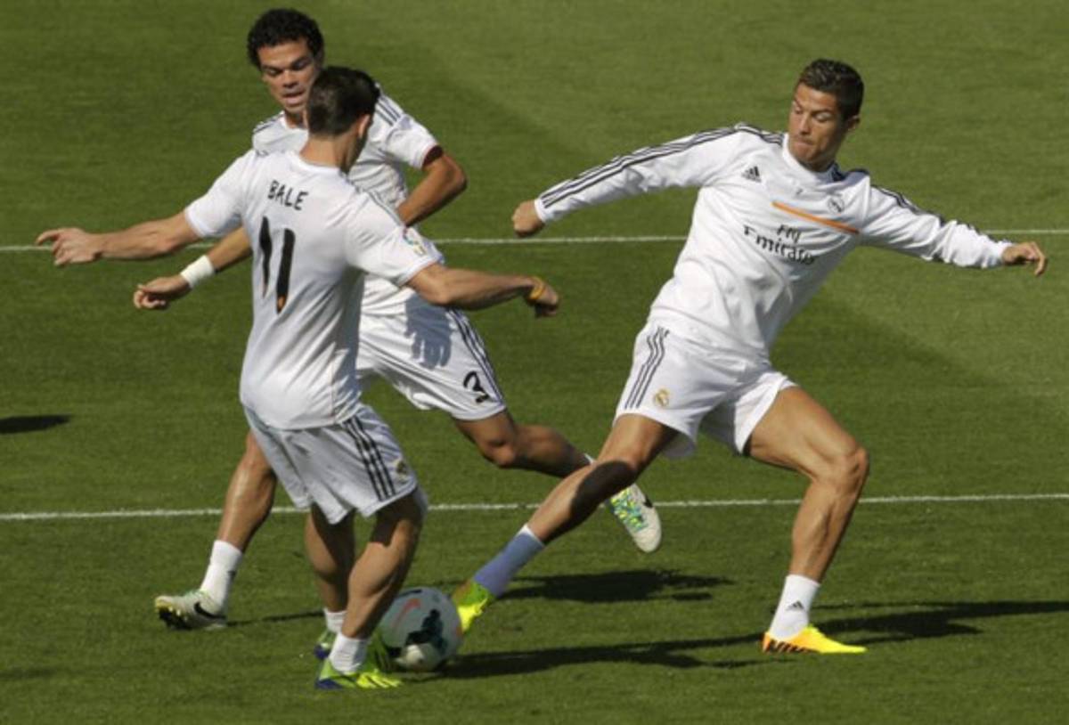 VIDEO: Gareth Bale ridiculiza a Cristiano Ronaldo