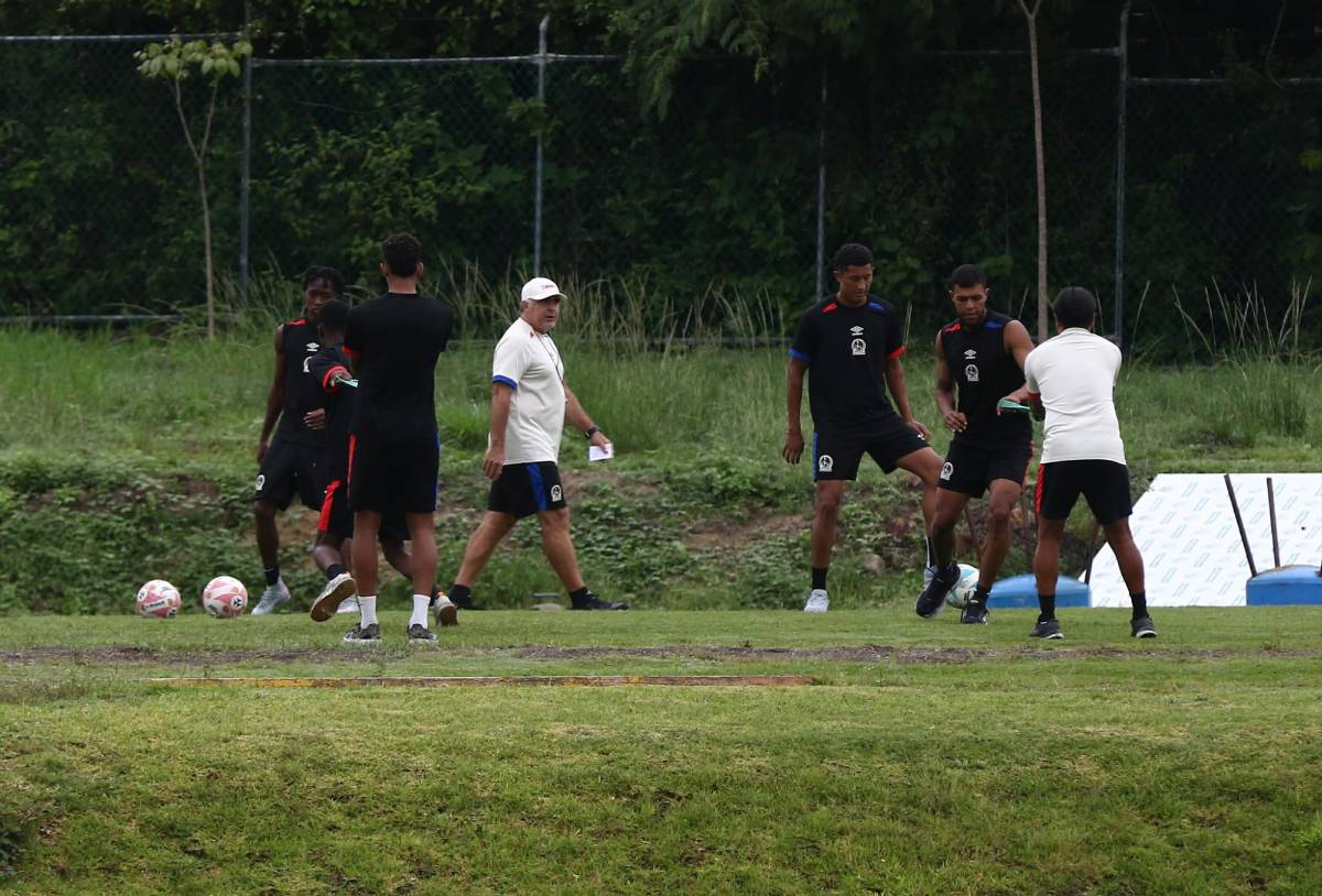 ¿Y Benguché? Las dos alarmas de Olimpia antes de enfrentar a Real España