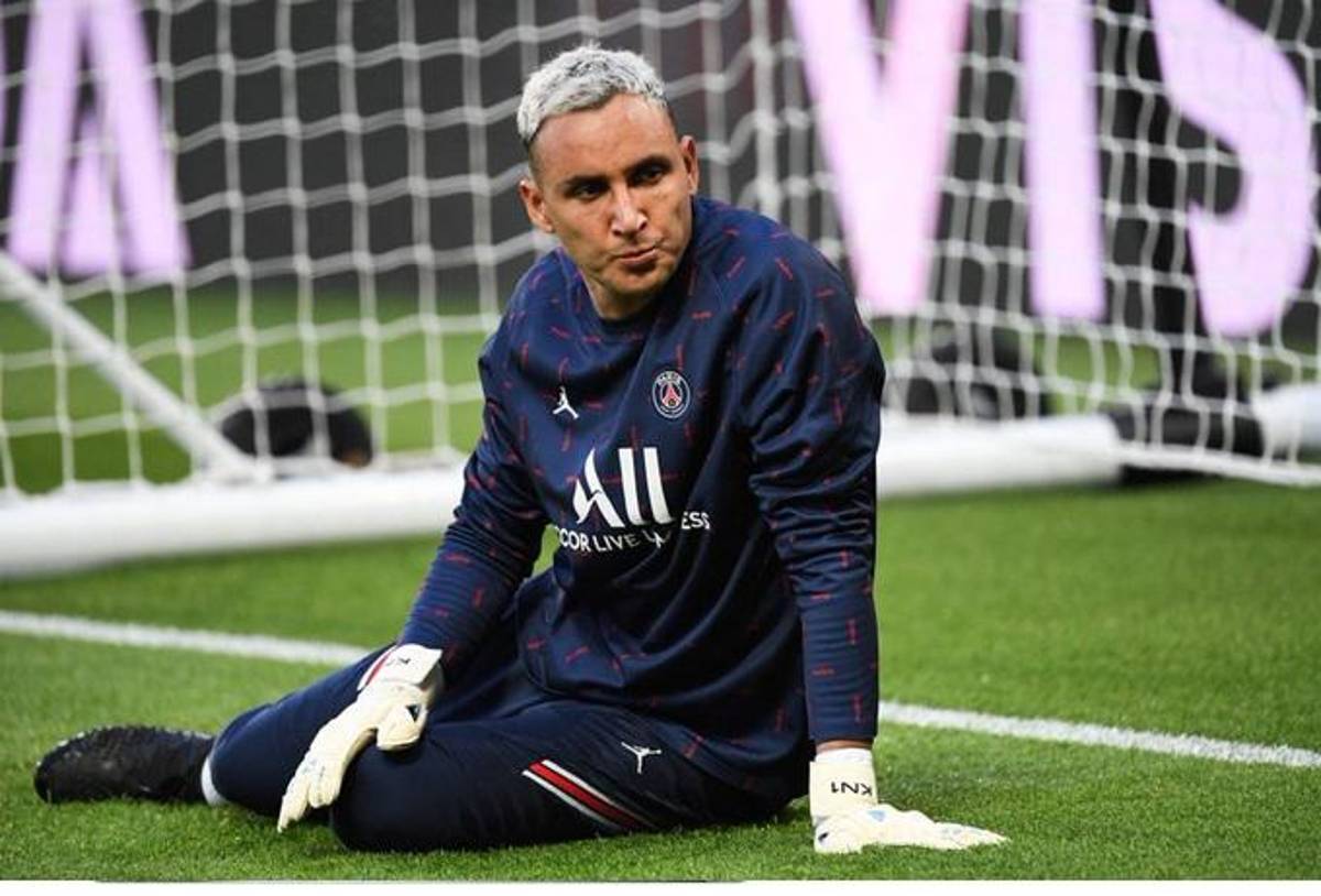 Keylor Navas firma uno de los contratos más bajos de su vida: el nuevo salario y el mensaje de leyenda de Real Madrid