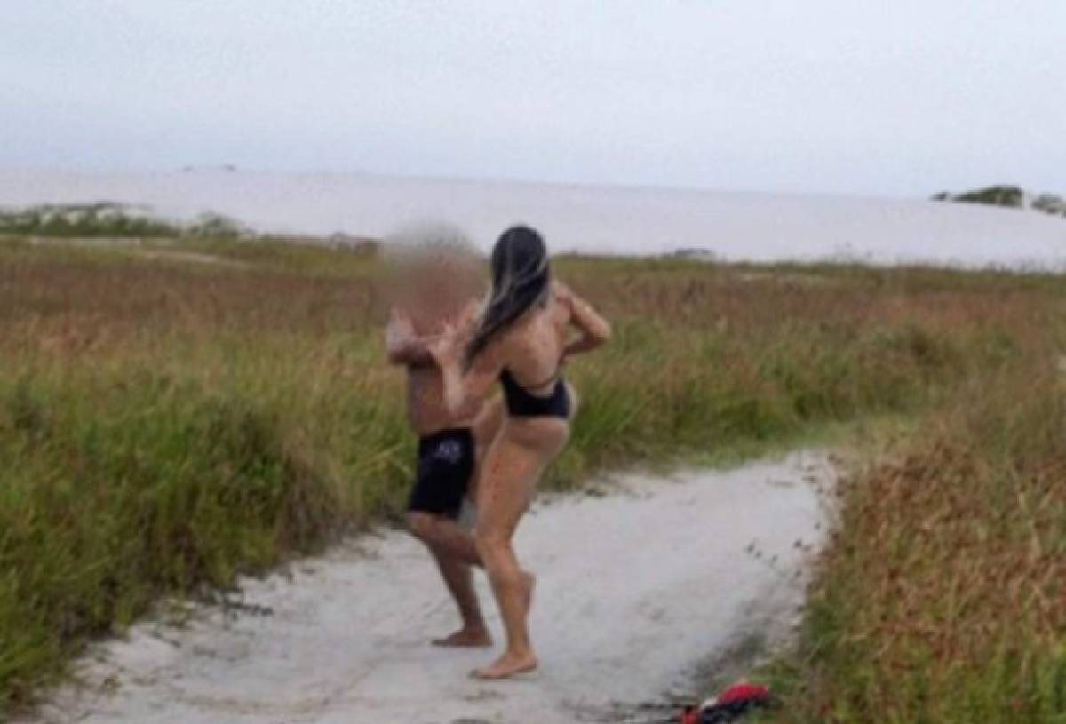 Brutal paliza de luchadora de la MMA a un hombre que se masturbaba durante su sesión de fotos